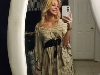 shower cam SuzySweetSteps