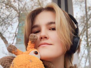 free chatroom TanyaFornier