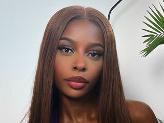 hot chat room TiaCatt