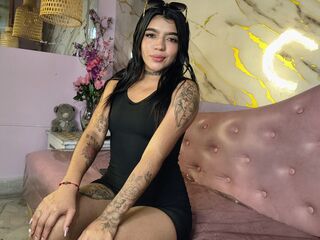 girl ViolettRose