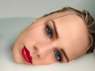 cam girl showing pussy WendyDolie